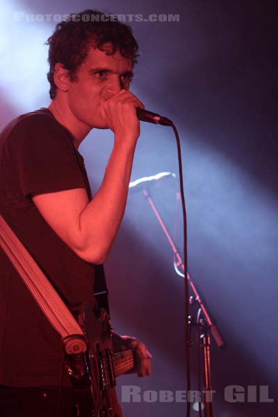 SUUNS - 2013-11-08 - PARIS - La Cigale - 